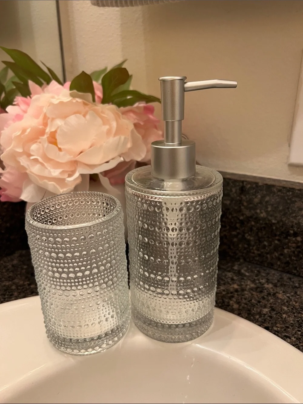 Classic  NWOT Glass soap and glass set pebbled finish